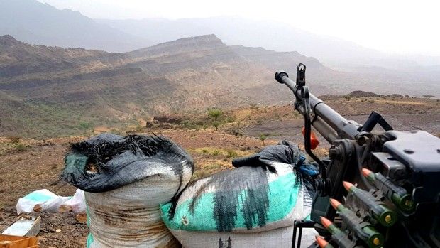 اندلاع مواجهات بين القوات الحكومية ومليشيا الحوثي غربي تعز