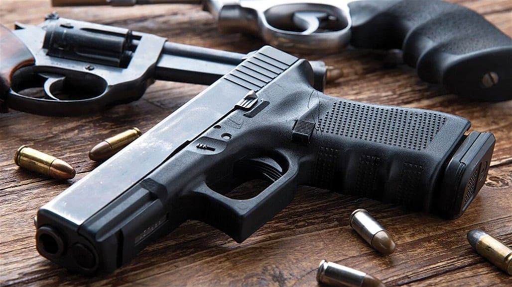 عقود التسليح.. عندما يكون الفساد "خيانة عظمى"