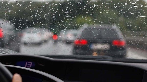 شرطة أبوظبي تدعو إلى الحذر