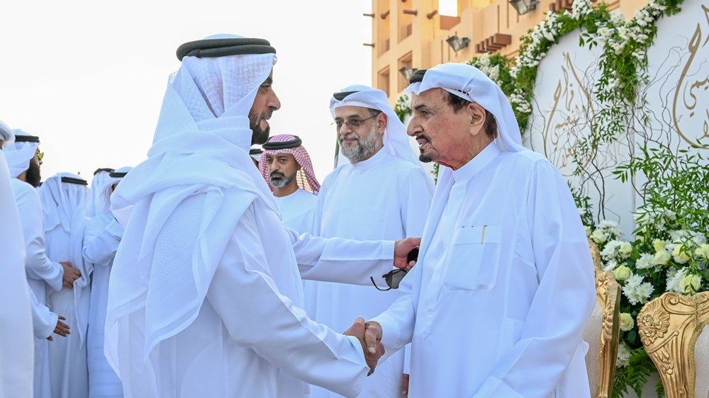 حاكم عجمان والشيوخ يحضرون أفراح النعيمي والمعلا