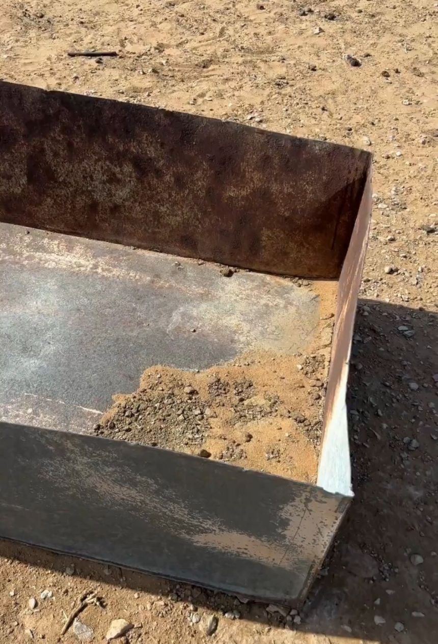 لضمان الكفاءة والسلامة.. توجيه مربي الإبل لاستخدام معالف متينة