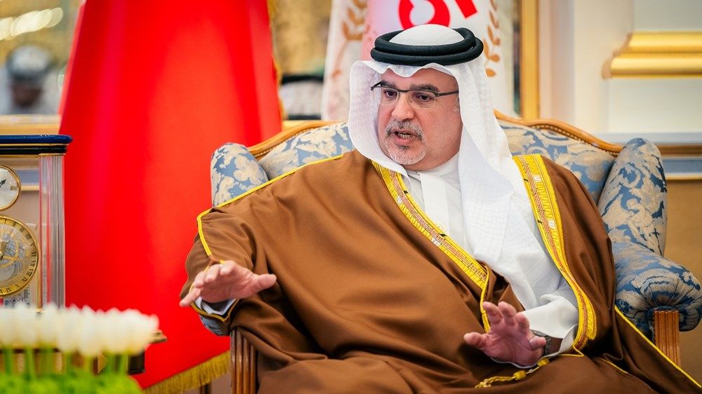 ولي عهد البحرين يستقبل عبدالله بن زايد