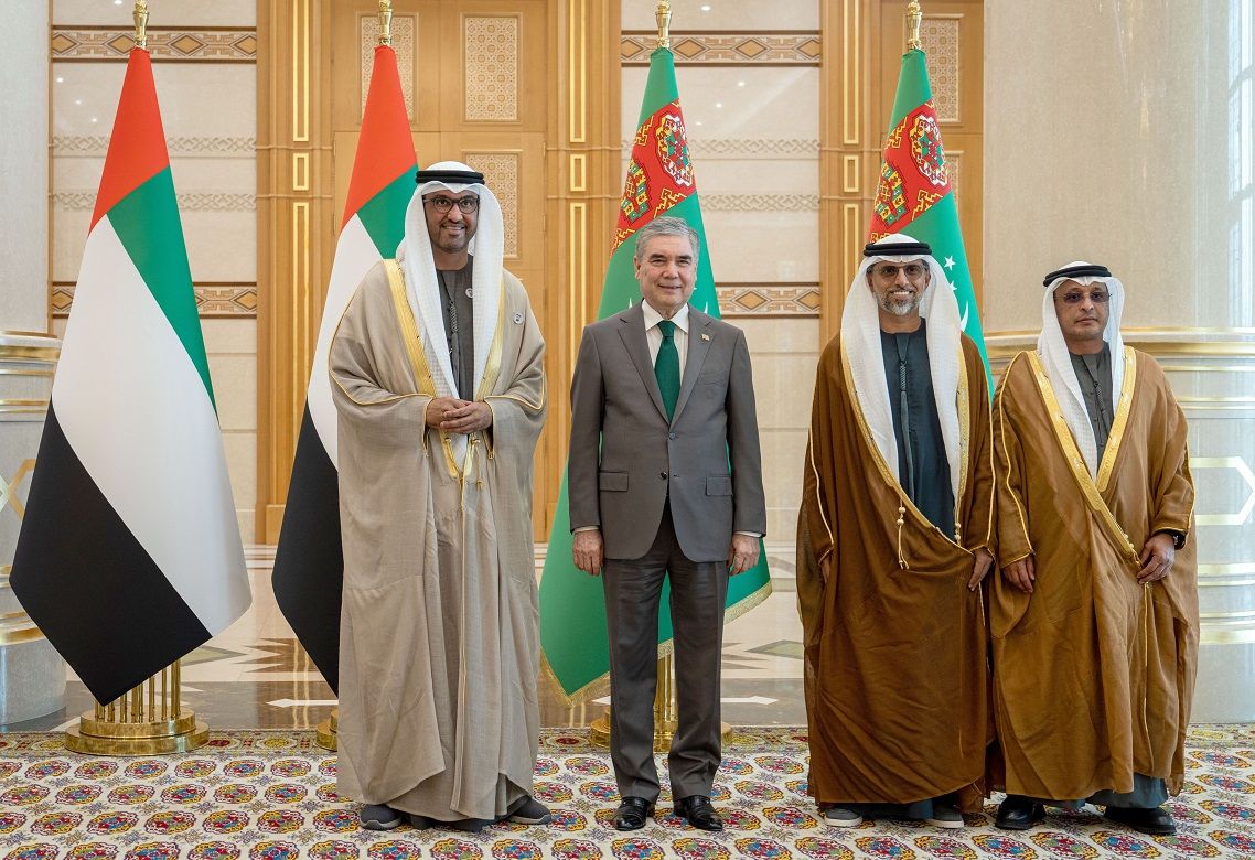 الامارات | وفد إماراتي رفيع المستوى يقوم بزيارة رسمية إلى تركمانستان لبحث سبل تعزيز العلاقات الثنائية في عدد من المجالات الحيوية