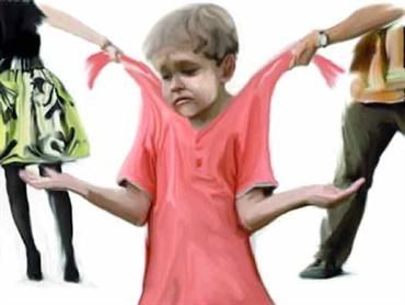 الامارات | هل يلزم على المطلقة الحاضنة العيش في بلد إقامة الأب ؟