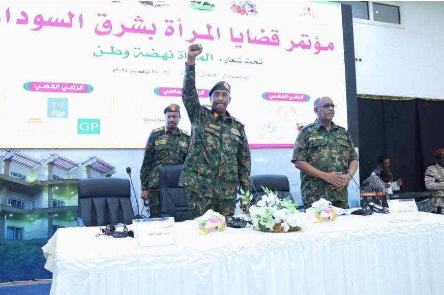 البرهان نافيا الدعوة لعقد مؤتمر للقوى السياسية: ليس هناك تسوية مع أى جهة