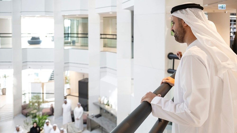 ذياب بن محمد بن زايد يفتتح أكاديمية أبوظبي للضيافة – لي روش