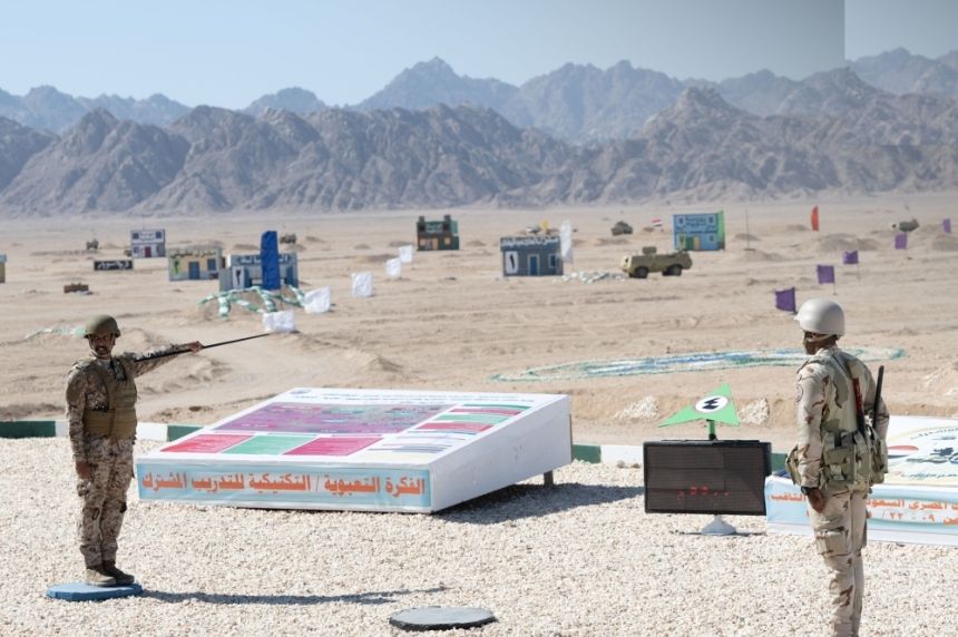 صور.. القوات المسلحة تختتم مشاركتها في التمرين السعودي المصري "السهم الثاقب"