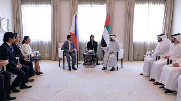 محمد بن راشد يستقبل رئيس الفلبين ويبحث معه فرص تعزيز التعاون بين البلدين