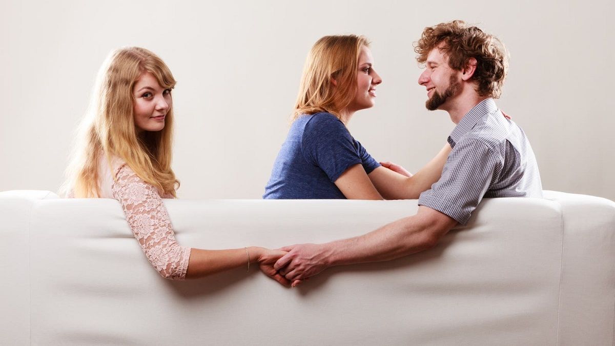 الامارات | نيويورك تلغي تجريم الخيانة الزوجية