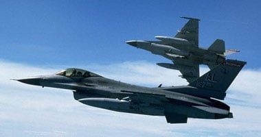 استشهاد وإصابة 18 لبنانيا فى غارات إسرائيلية جنوبى البلاد