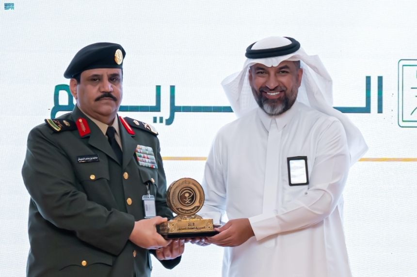 مديرية السجون تحتفي بتخريج ألف نزيل مستفيد من برامج الجامعة الإلكترونية