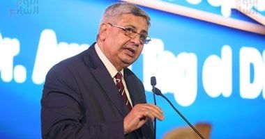 مستشار رئيس الجمهورية: كورونا له 7 أنواع مختلفة وهناك سلالات ستظهر مستقبلاً