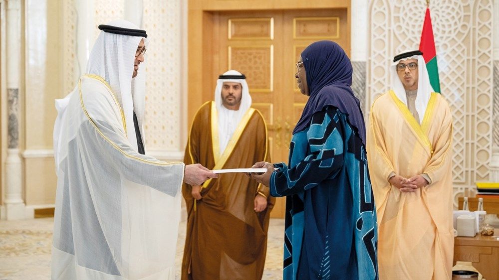 رئيس الدولة: حريصون على تعزيز علاقاتنا مع دول العالم المختلفة