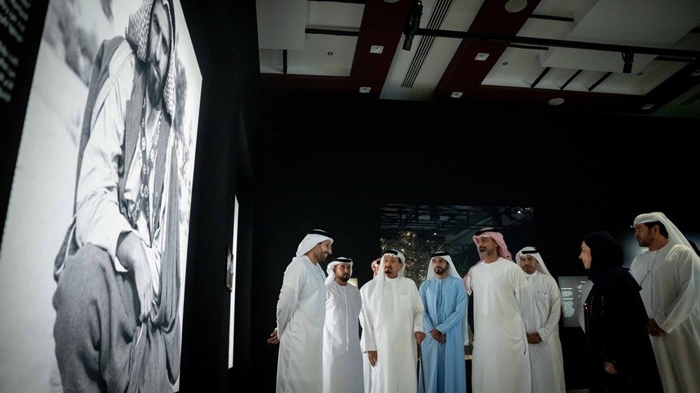 حميد بن راشد يفتتح معرض «لمحة عن متحف زايد الوطني» بعجمان
