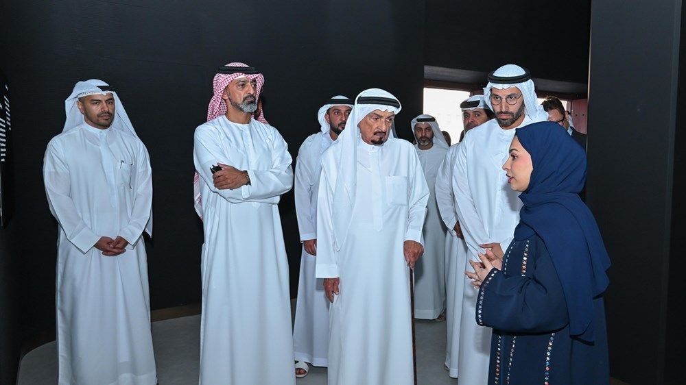 حميد بن راشد يفتتح معرض «لمحة عن متحف زايد الوطني» بعجمان