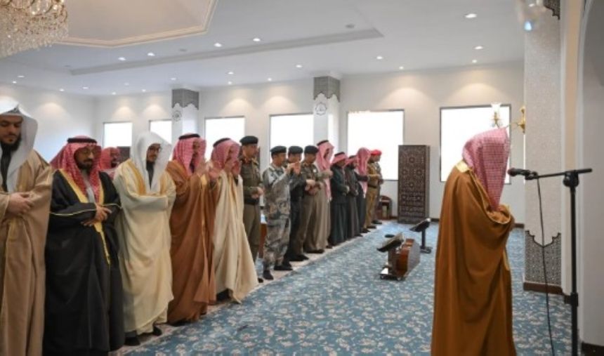 شاهد بالصور.. جموع المصلين تؤدي صلاة الاستسقاء في أنحاء المملكة