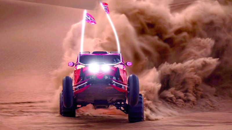 الامارات | «ليوا الدولي» يستقطب عشاق رياضة السيارات والعائلات