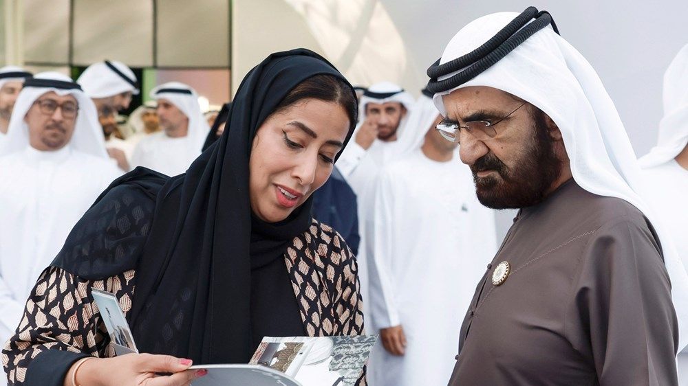 المكتب الإعلامي لحكومة دبي يصدر كتاباً شعرياً لمحمد بن راشد في حب الإمارات