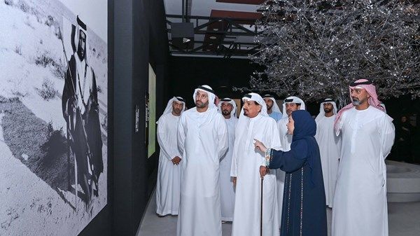 حميد بن راشد يفتتح معرض «لمحة عن متحف زايد الوطني» بعجمان