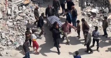 4 شهداء بينهم طفلان بقصف إسرائيلي استهدف خيمة تؤوي نازحين غرب خان يونس