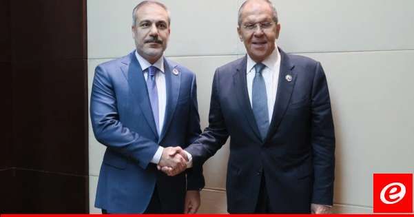 وزيرا خارجية تركيا وروسيا بحثا هاتفيًا بتطورات الأوضاع في سوريا ومسار أستانة