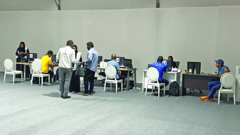 الامارات | إقامة دبي: استئناف العمل بمراكز تسوية أوضاع المخالفين الأربعاء