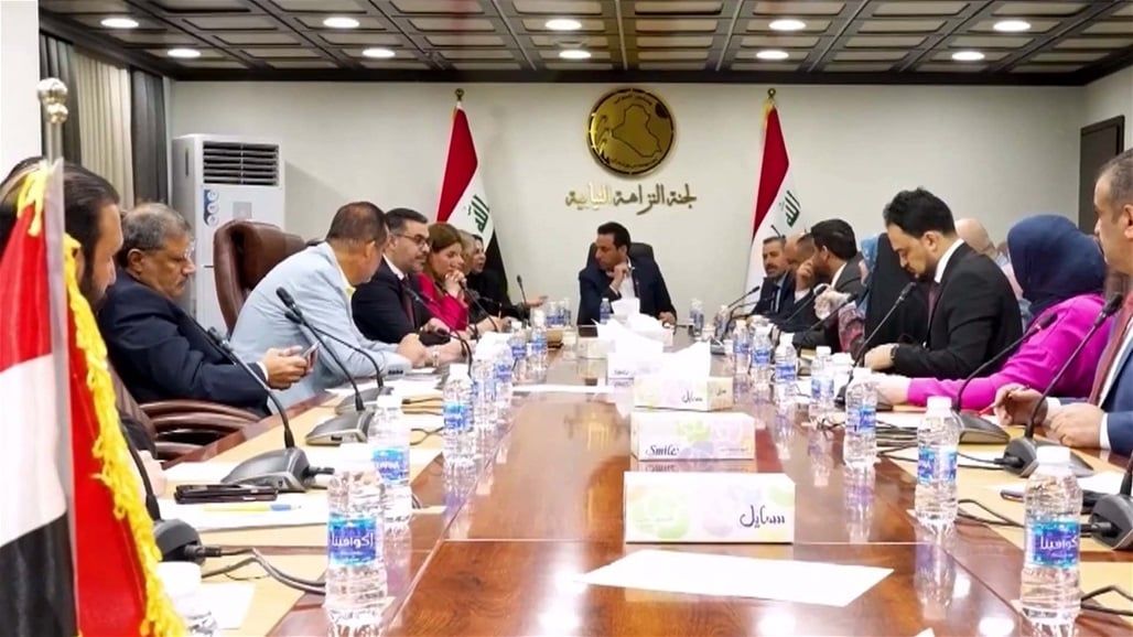 "عقود التسليح"... فسادٌ متفشٍّ وهدرٌ للأموال!