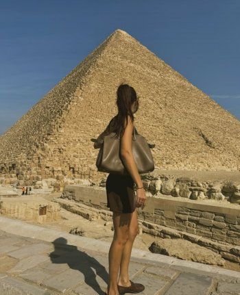 إطلالة هاندا أرتشيل في الأهرامات تلفت الأنظار.. وهـ ـذه تفاصيلها