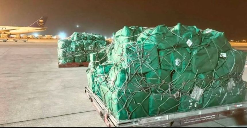 المساعدات تتواصل.. مغادرة الطائرة الإغاثية الـ 26 إلى لبنان