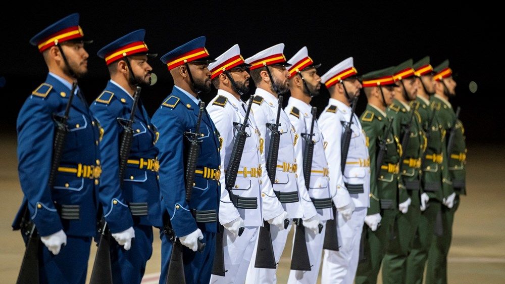 رئيس الدولة وولي عهد السعودية يبحثان العلاقات الأخوية