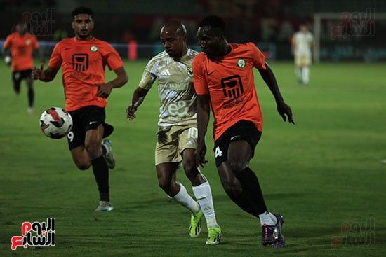 استمرار التعادل السلبي بين الأهلي والبنك بعد مرور 60 دقيقة