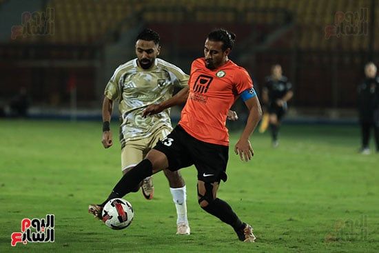 استمرار التعادل السلبي بين الأهلي والبنك بعد مرور 60 دقيقة