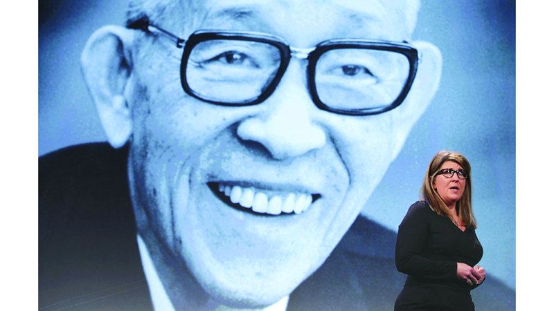 الامارات | بعد 35 عاماً على وفاته.. الذكاء الاصطناعي يعيد مؤسس «باناسونيك» إلى العمل