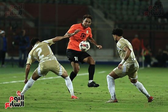 استمرار التعادل السلبي بين الأهلي والبنك بعد مرور 60 دقيقة