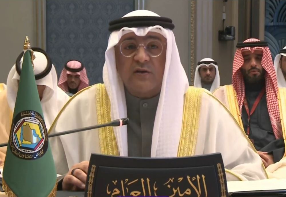 "البديوي" يشيد بدور المملكة في حل الدولتين ونشر السلام بالمنطقة