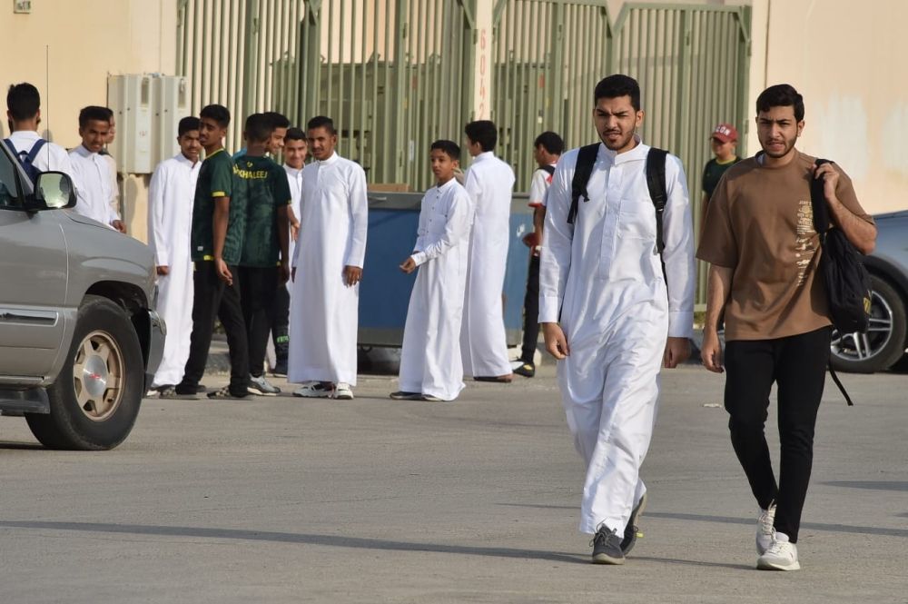 لضمان استمرارية الدراسة.. التعليم تعلن آلية نقل الطلاب المؤقت بين المدارس