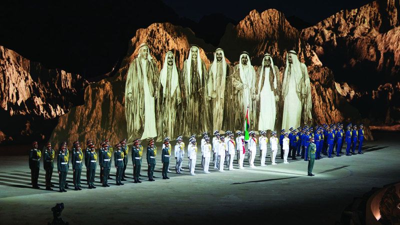 الامارات | طبيعة الإمارات تروي أمجادها على سفح جبل حفيت