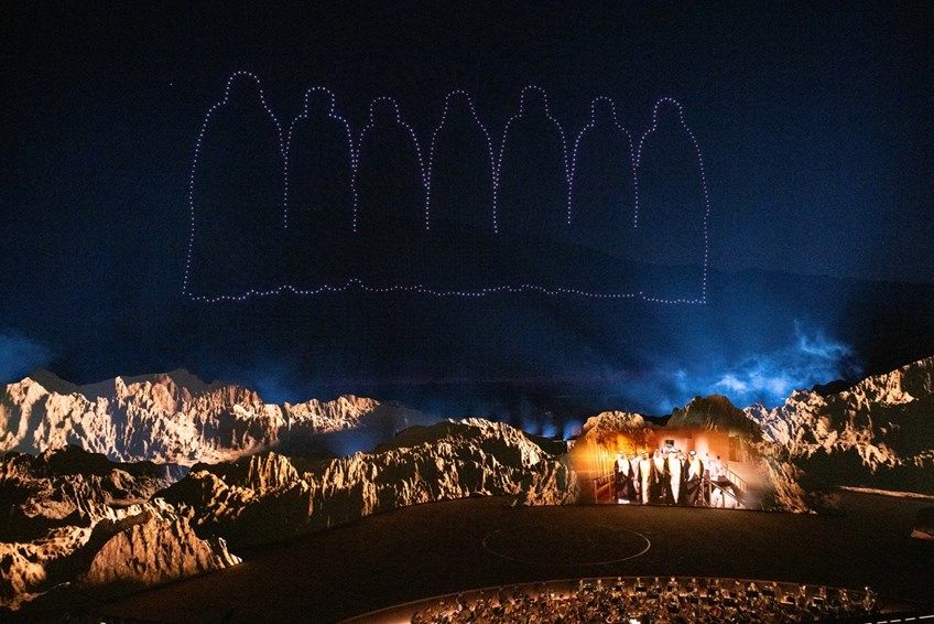 الحفل الرسمي لعيد الاتحاد الـ 53.. التقاء العراقة والحداثة