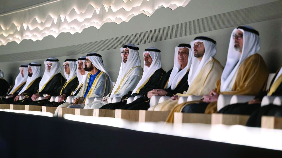 الامارات | رئيس الدولة وحكام الإمارات والشيوخ يشهدون الاحتفال الرسمي بعيد الاتحاد الـ 53 في العين