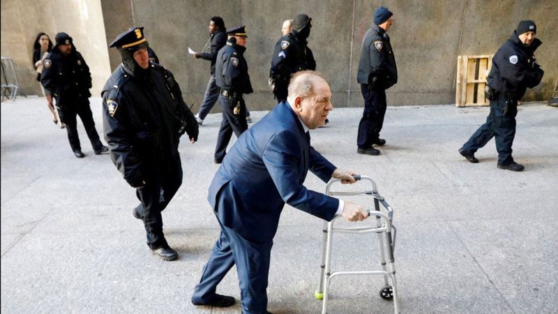 الامارات | منتج هوليوود الشهير من السجن  إلى المستشفى