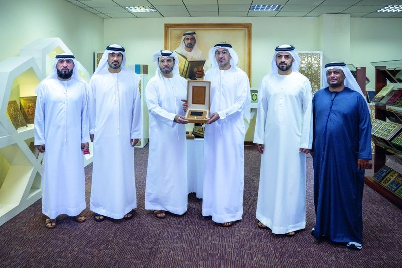 الامارات | مركز محمد بن راشد لطباعة المصحف الشريف يستضيف وفد «أوقاف دبي»