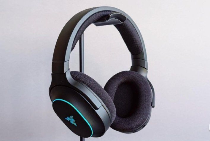 تكنولوجيا: مراجعة سماعة الرأس اللاسلكية Razer Barracuda X Chroma المخصصة للألعاب