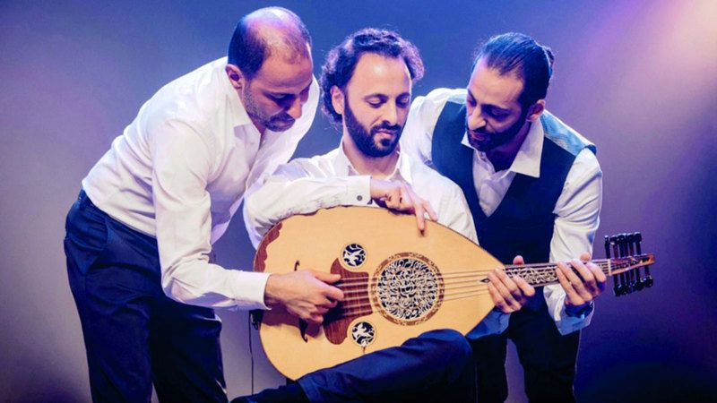 الامارات | «الثلاثي جبران»  يحتفي بروعة الفن في  جزيرة العَلَم