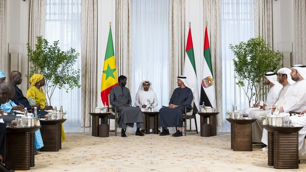 رئيس الدولة والرئيس السنغالي يبحثان علاقات التعاون بين البلدين