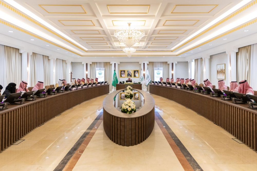 وكيل وزارة الداخلية يرأس اجتماع وكلاء إمارات المناطق الـ56 بالجوف