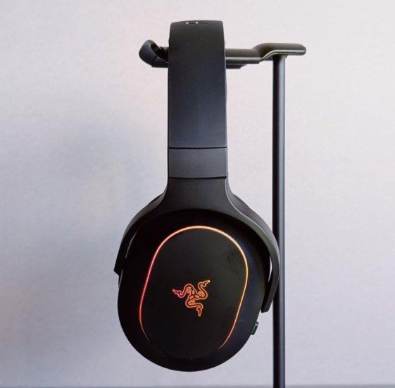 تكنولوجيا: مراجعة سماعة الرأس اللاسلكية Razer Barracuda X Chroma المخصصة للألعاب
