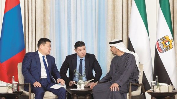 رئيس الدولة ورئيس وزراء منغوليا: تحقيق أهداف التنمية المشتركة