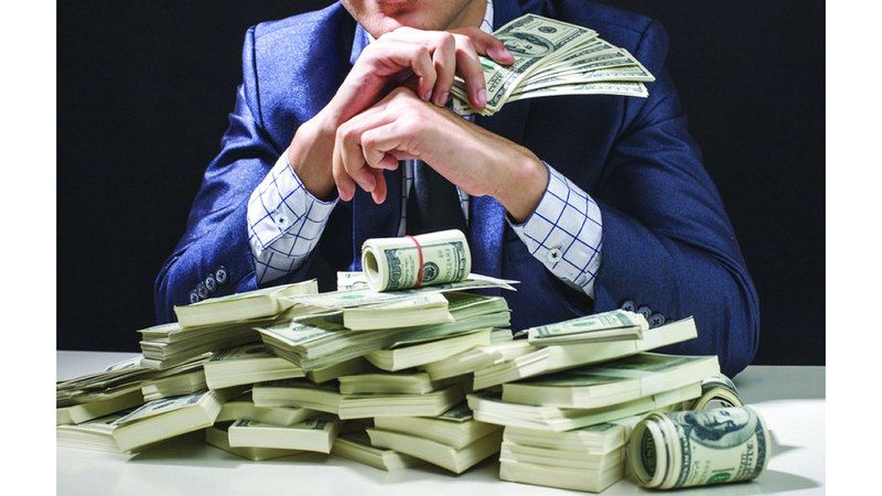 الامارات | 14 تريليون دولار.. ارتفاع ثروة «المليارديرات» في العالم بنسبة 121%