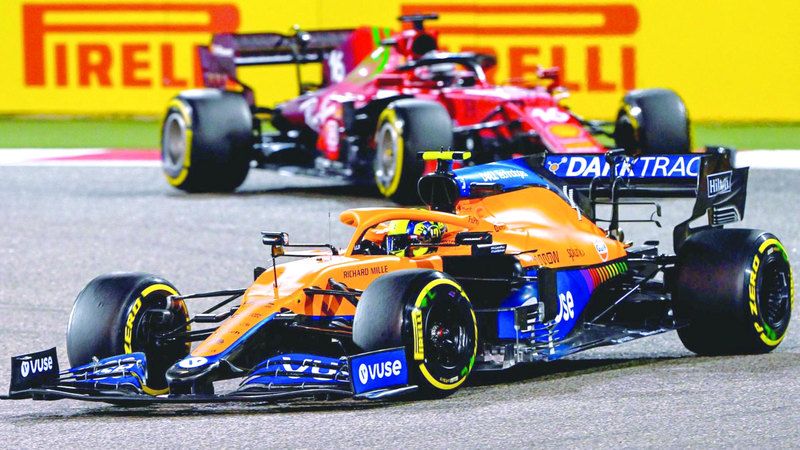 الامارات | تحدي «الصانعين» يشتعل بين «فيراري» و«ماكلارين» على حلبة ياس