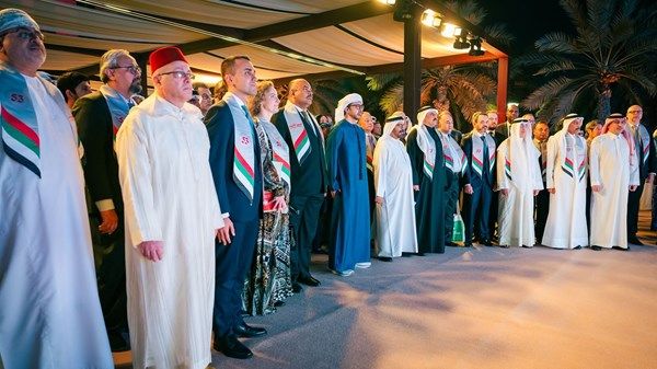 عبدالله بن زايد يشهد احتفال وزارة الخارجية بعيد الاتحاد الـ 53